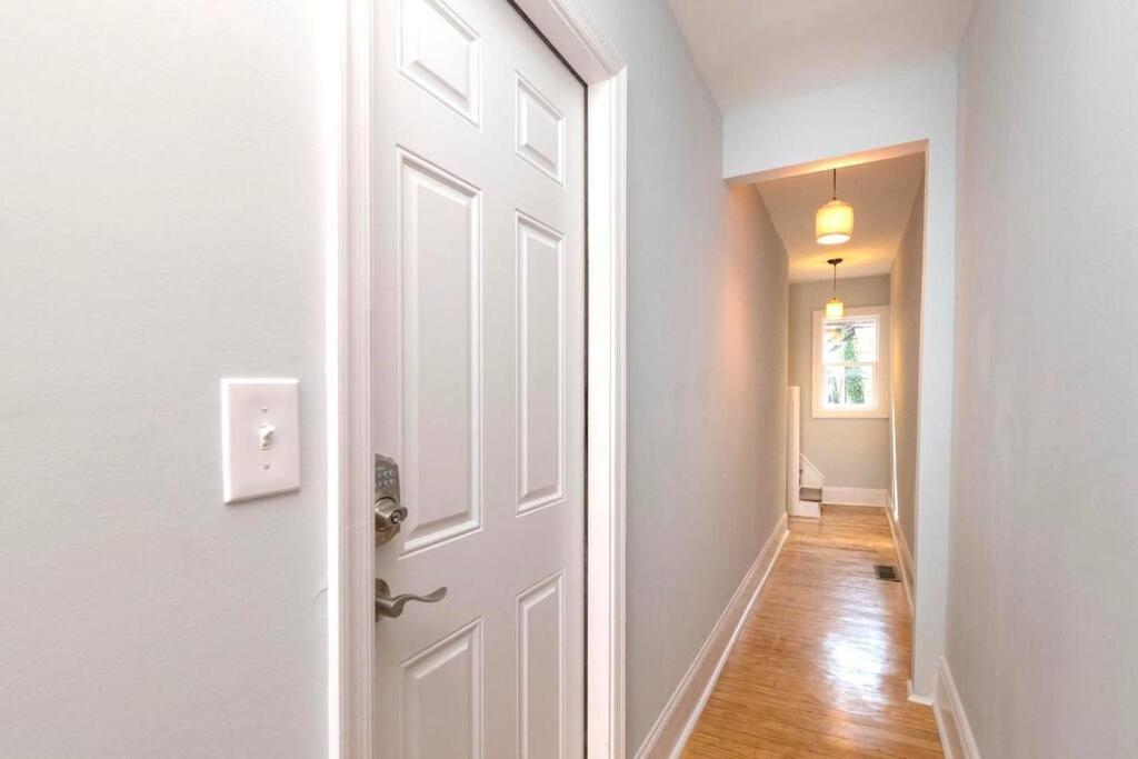 Budget Bed Room Near Downtown Inner Harbor W Free Parking 볼티모어 외부 사진