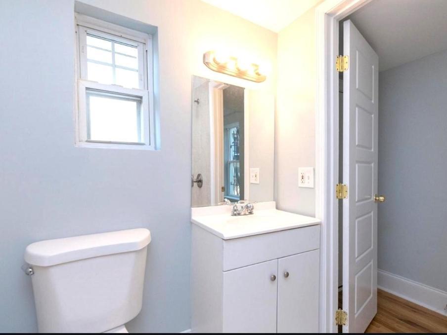 Budget Bed Room Near Downtown Inner Harbor W Free Parking 볼티모어 외부 사진